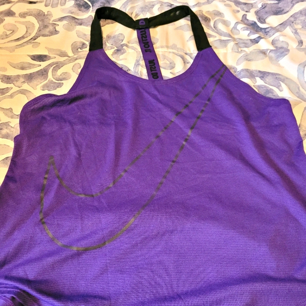 Nike muscle tee